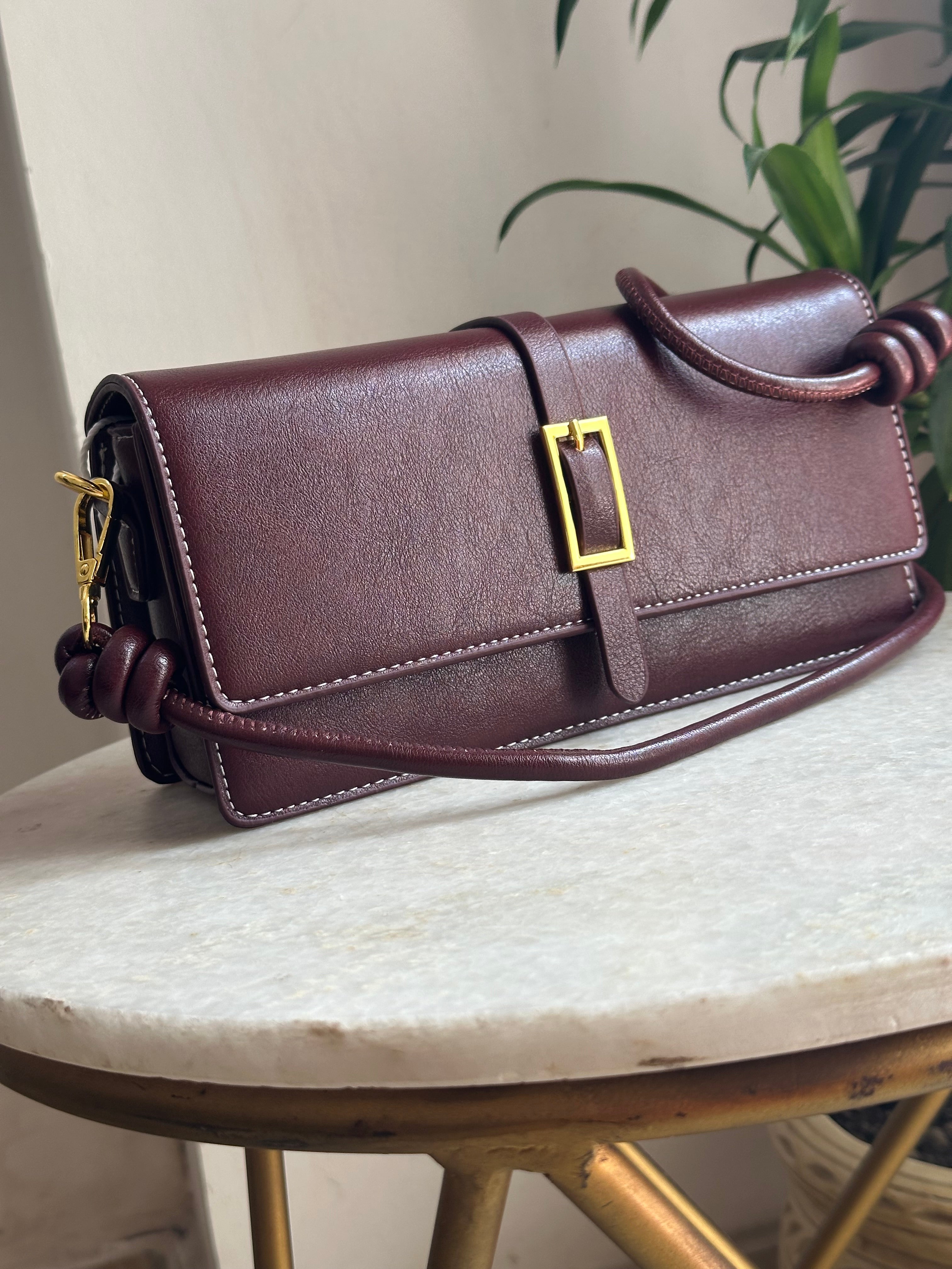 Slings / Shoulder Bags