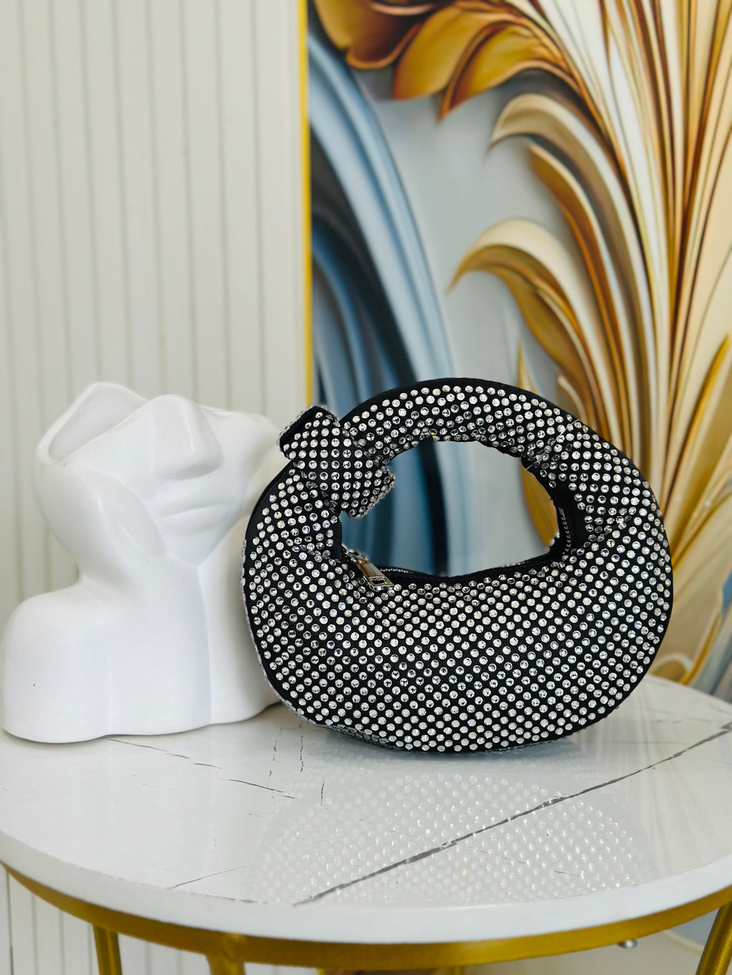 Round knot glam Purse