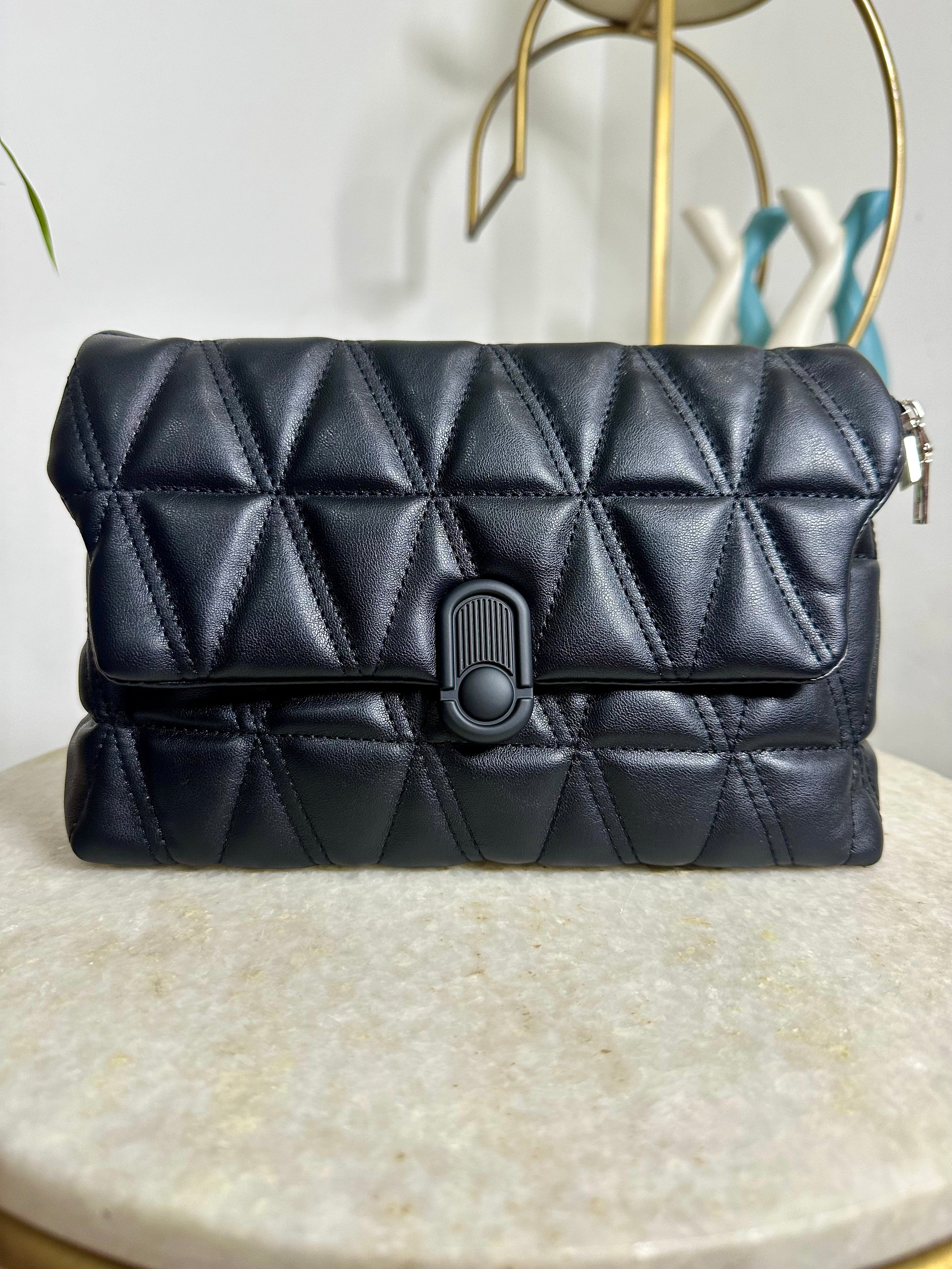 ChicWeave Crossbody