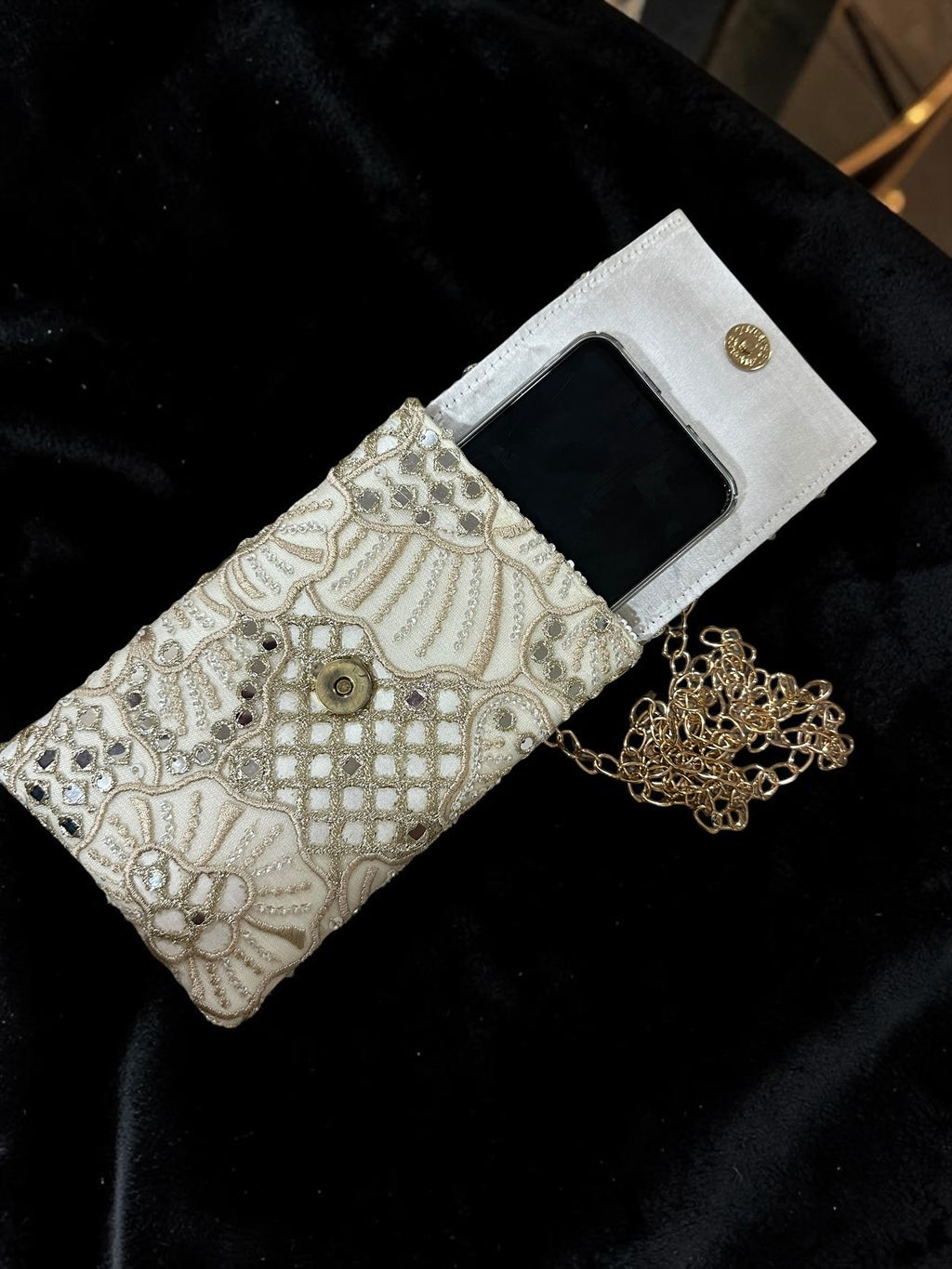 Mirror Mobile Sling