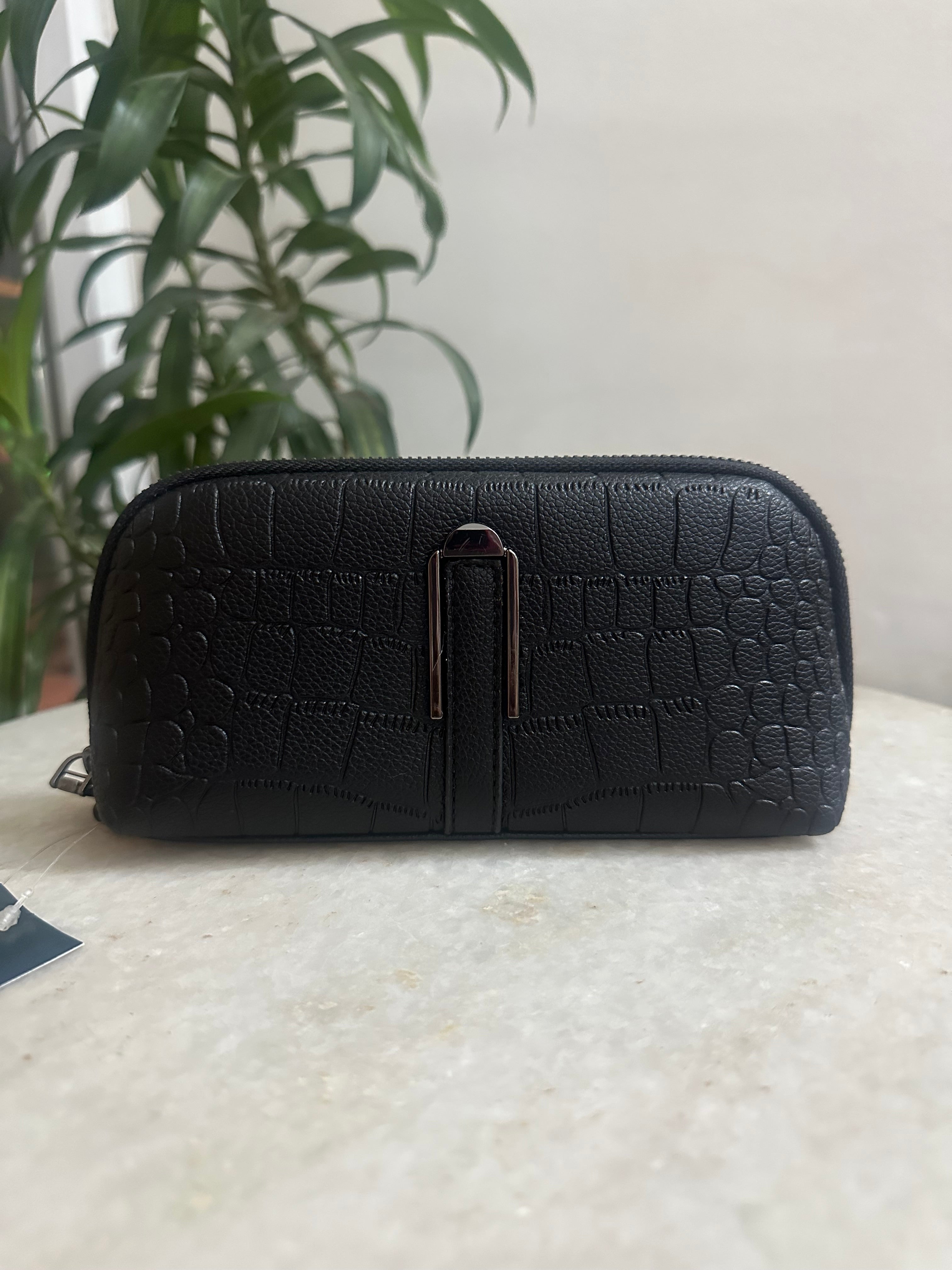 Vibe croco Pouch
