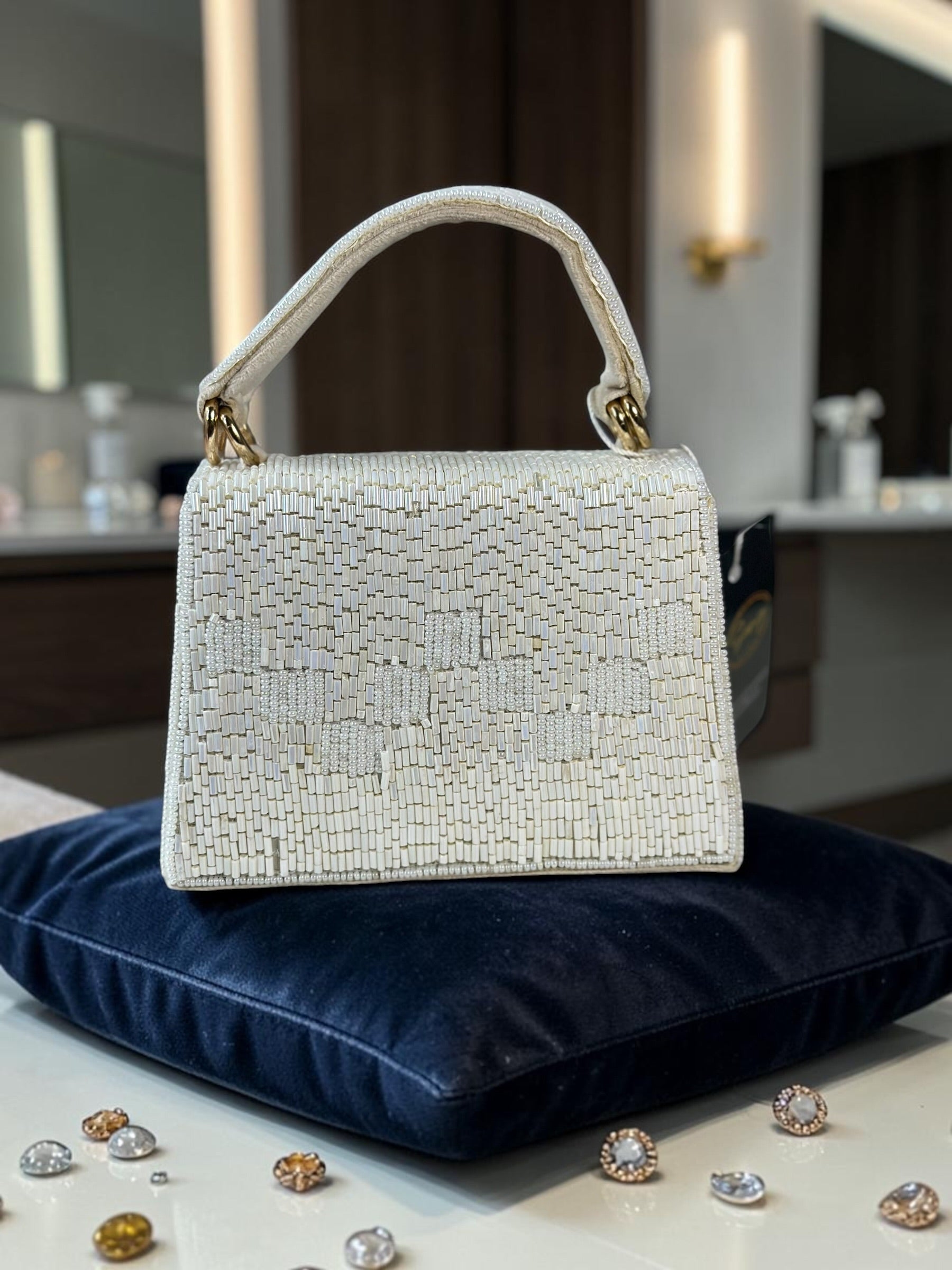 Pearl fringe Purse