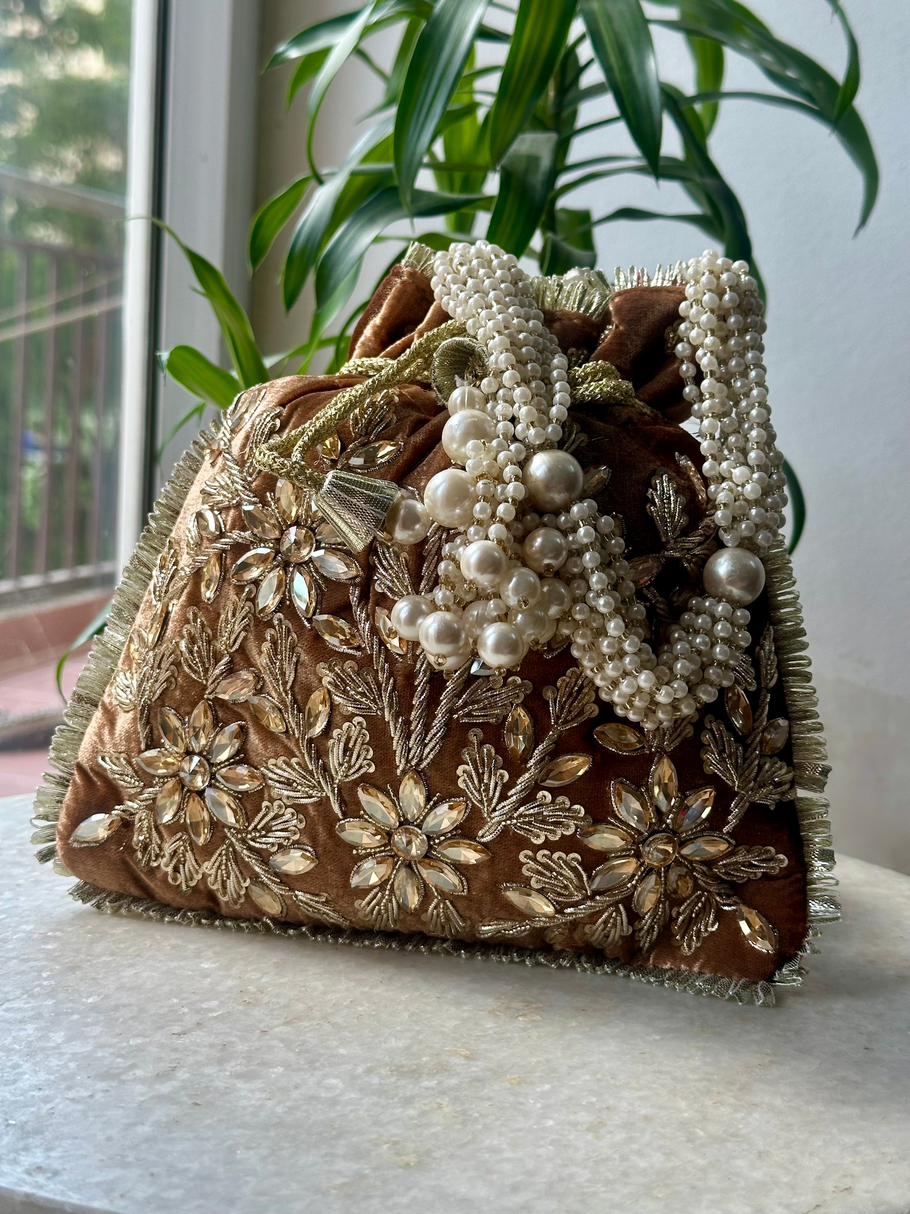 Mughal Pearl Potli Bag