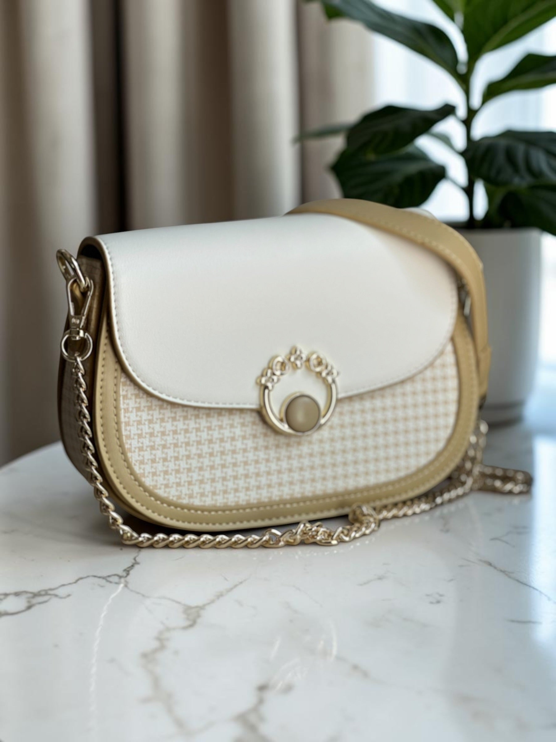 Ivory Luxe Chain Sling Bag