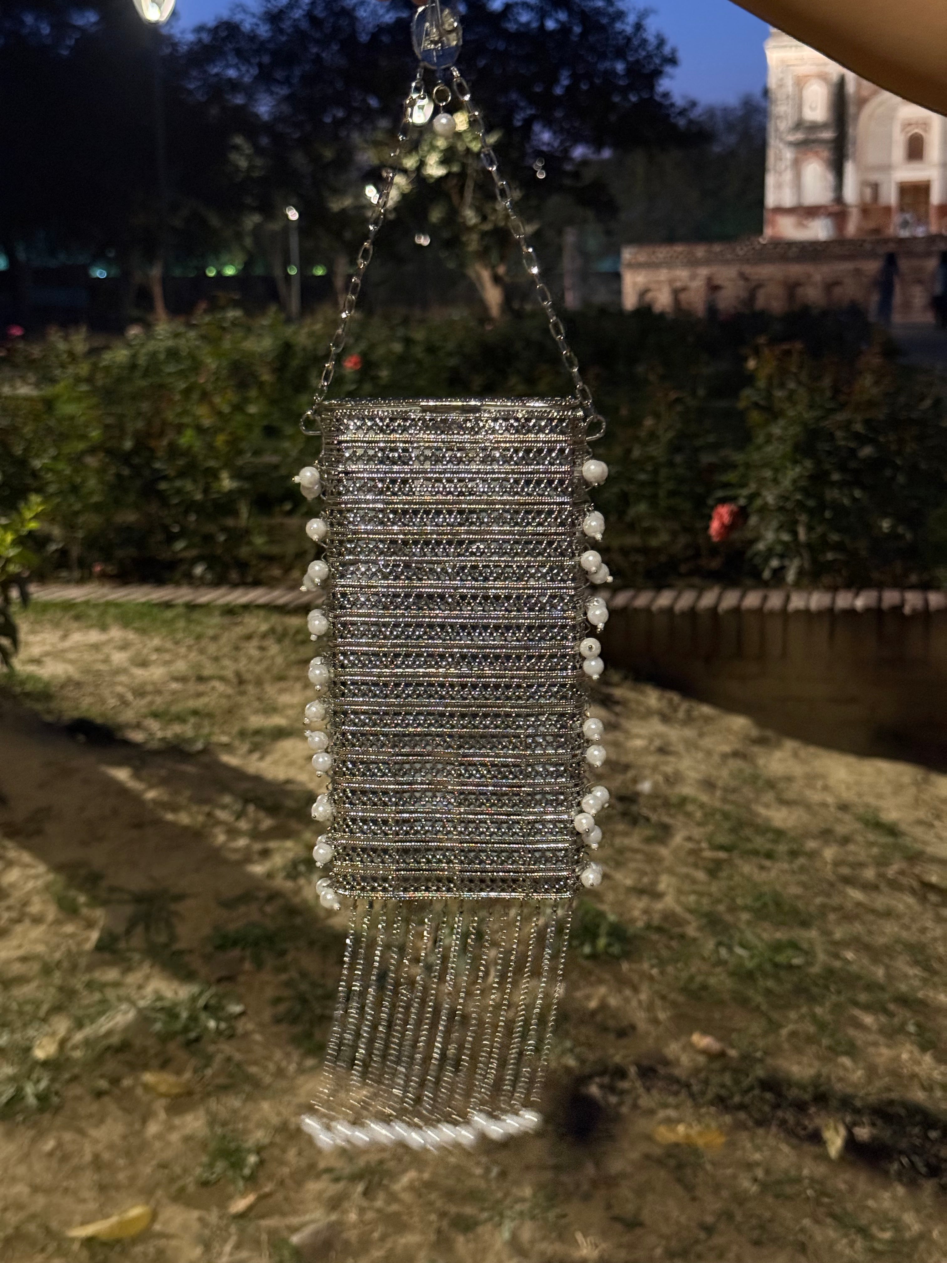 Kundan Metal Mobile Purse