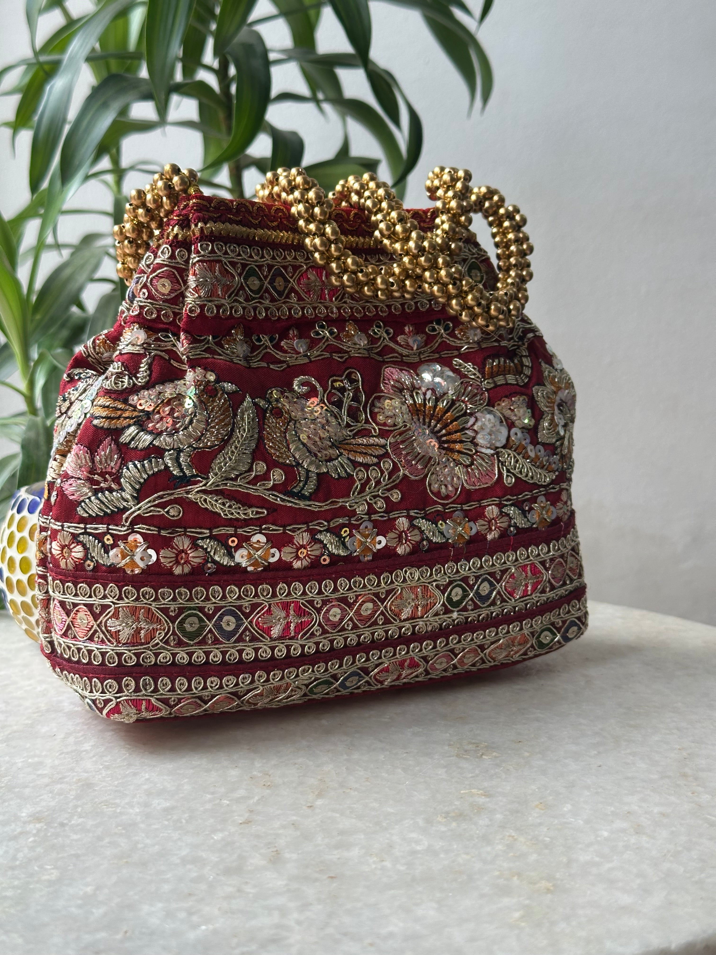 Zarii Potli Bag