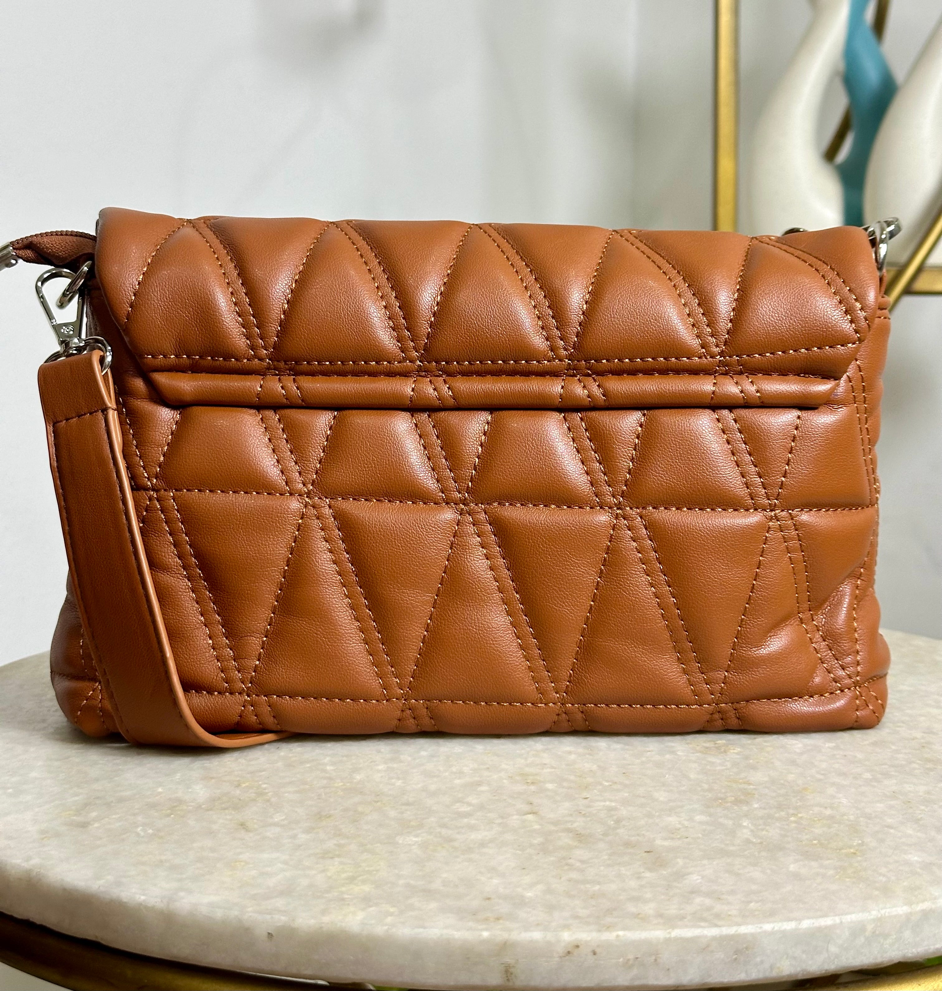 ChicWeave Crossbody