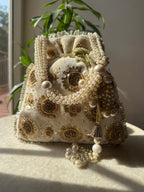 Noor Velvet Potli