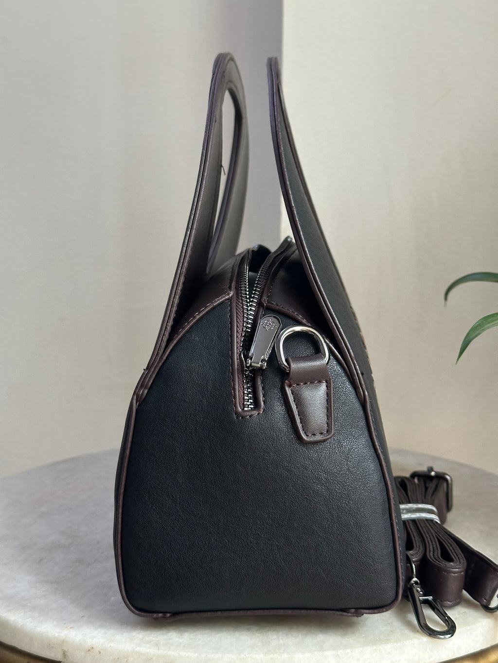 Endless knot Hobo Handbag