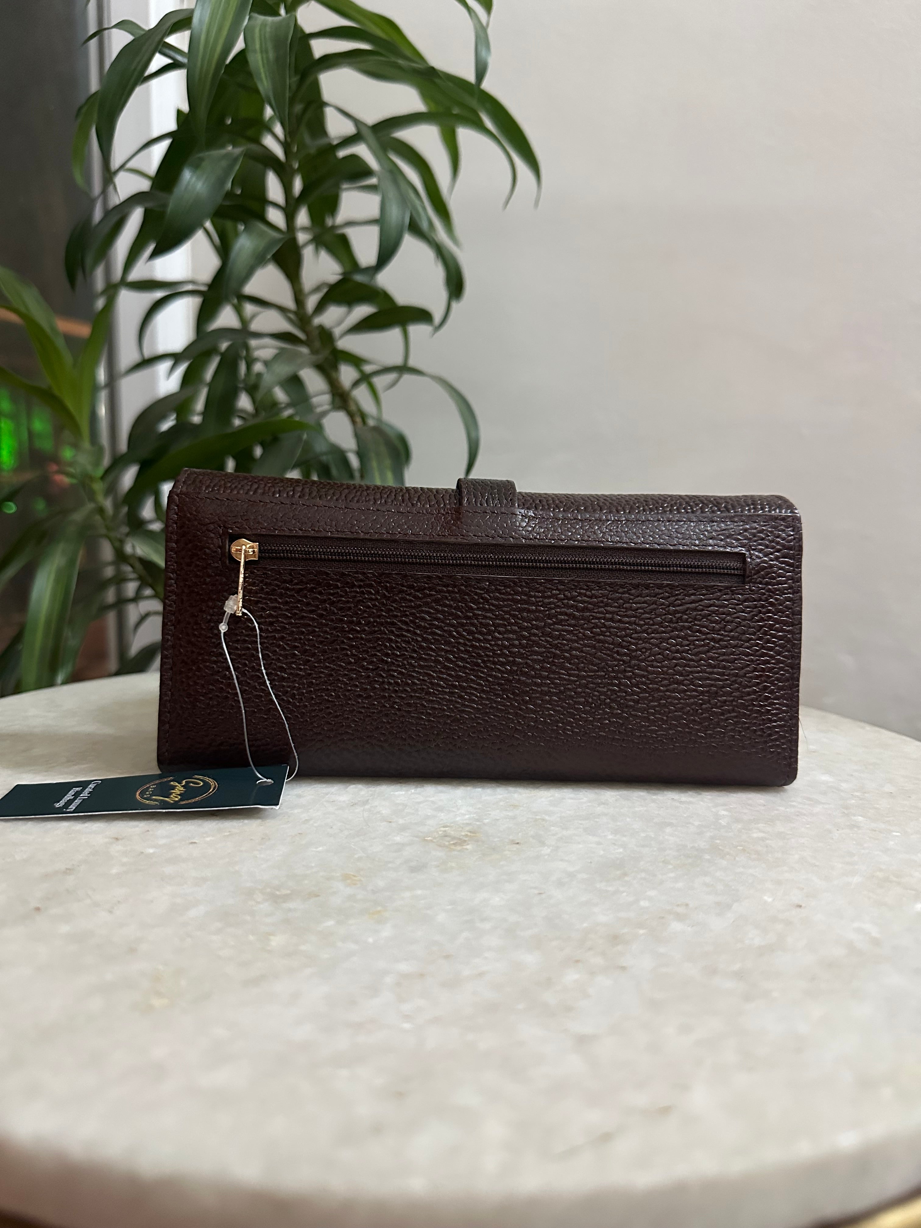 Neo Leather Pouch