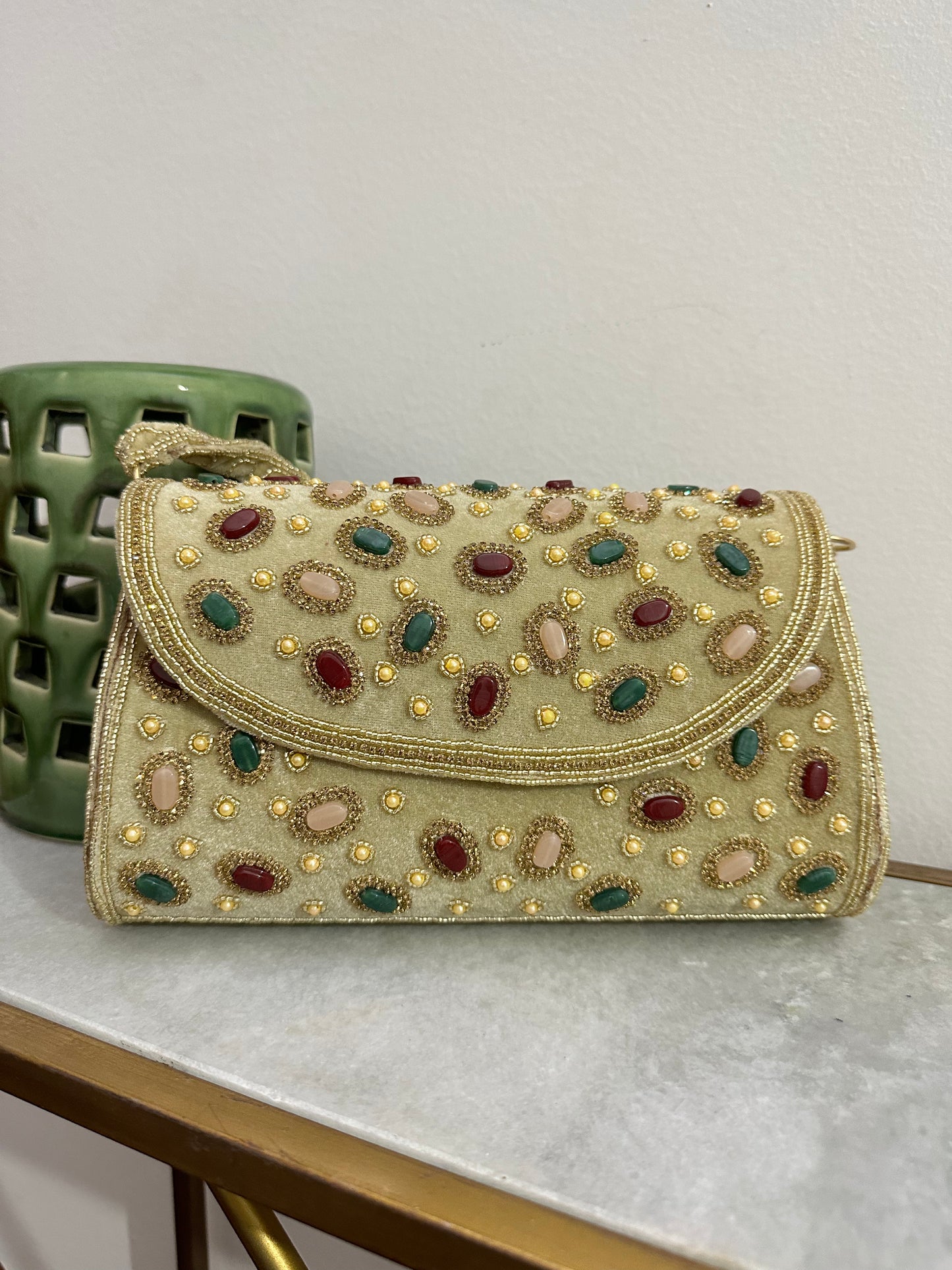 Multi Stone Clutch